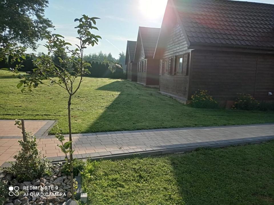 Отель Osrodek Wczasowy "Wczasy Pod Grusza" Biecz Экстерьер фото